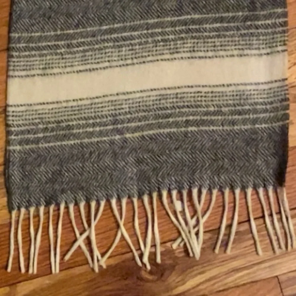 Dior Gray and Cream Wool Scarf Vintage